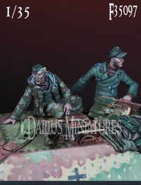 Darius Miniatures[DMF35097]1/35 WWII ドイツ ヘッツァー駆逐戦車乗員セット(2体入)
