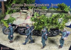 画像3: Darius Miniatures[DMF35101]1/35 WWII ドイツ 装甲擲弾兵「教導連隊」行軍セット ノルマンディー1944(4体入)