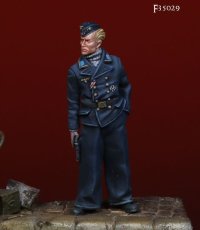 Darius Miniatures[DMF35029]1/35 WWII 独 ドイツ海軍(1) Uボートジャケットを着た独海軍士官 ベルリン攻防戦 1945年