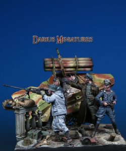 画像1: Darius Miniatures[DMF35050]1/35 WWII ドイツ「最後の塞(とりで) ベルリン1945」ビネットセット