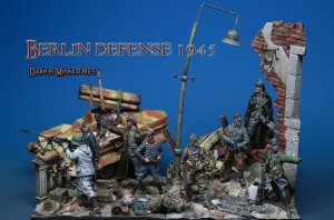 画像1: Darius Miniatures[DMF35058]1/35 WWII ドイツ「ベルリン攻防戦1945」ビックビネットセット (1)