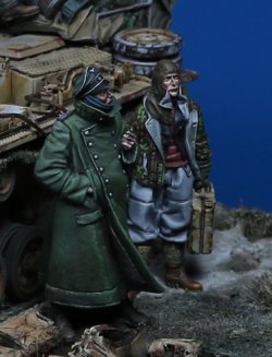 画像2: Darius Miniatures[DMF35064]1/35 WWII ドイツ戦車搭乗員セット(2体入) 戦車長と整備兵