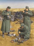 ドラゴンモデル[DML6697] 1/35　“ご飯ですよ”ドイツ軍対戦車砲要員＆ ｗ/3.7ｃｍPaK 35/36対戦車砲