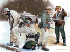 画像1: ドラゴンモデル[DML6490] 1/35  ドイツ　装甲擲弾兵チェルカッシー　１９４４ (1)