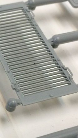 画像4: ドラゴンモデル[DR6870]1/35 WW.II 日本陸軍九七式中戦車"チハ"前期型