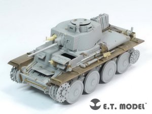 画像1: E.T.MODEL[E35-130]WWII独 38(t)戦車G型 基本セット (1)