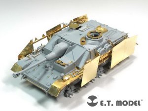 画像1: E.T.MODEL[E35-137]WWII独 IV号突撃砲(後期型) 基本セット (1)