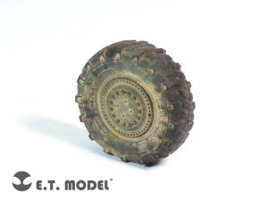 画像1: E.T.MODEL[ER35-024]現用独 ボクサー 自重変形タイヤ (1)