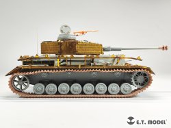 画像11: E.T.MODEL[P35-044]1/35 WWIIドイツIII/IV号戦車用可動式履帯 オストケッテ(3D)