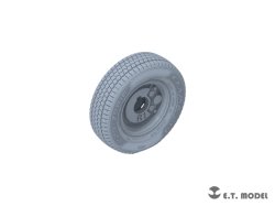 画像3: E.T.MODEL[P35-115]1/35 現用 露/ソ UAZ-3909軍用バン用自重変形タイヤ(ズベズダ用)