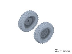 画像3: E.T.MODEL[P35-136]1/35 WWII ドイツ シュビムワーゲン166型用自重変形タイヤ 幅広タイプ(タミヤ用)