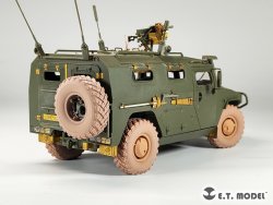 画像7: E.T.MODEL[P35-154]1/35 現用 露/ソ GAZ-233014 STS高機動装甲車タイガー用自重変形タイヤ(モンモデル用)