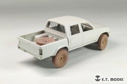 画像7: E.T.MODEL[P35-163]1/35 現用 ピックアップトラック 自重変形タイヤセット タイプ2(モンモデル用)