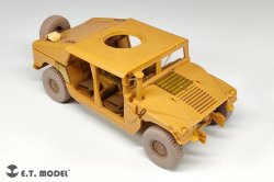 画像8: E.T.MODEL[P35-173]1/35 現用 アメリカ M1114ハンヴィー 自重変形タイヤセット(ブロンコ用)