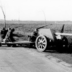 画像5: EUREKA XXL[E-016]WWII独 7.5cm PaK40 弾薬箱(4個セット)