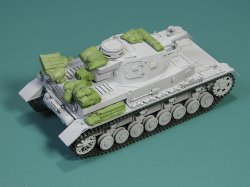 画像1: EUREKA XXL[E-033]1/35　WWII　独　IV号戦車用積荷セット