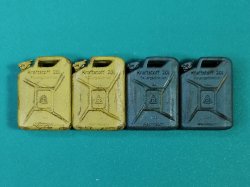 画像6: EUREKA XXL[E-047]1/35 WWII ドイツ燃料用ジェリカンセット