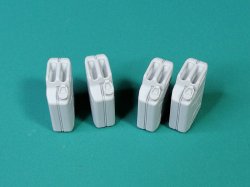 画像3: EUREKA XXL[E-048]1/35 WWII ドイツ飲料水用ジェリカンセット