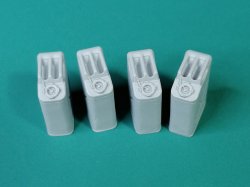 画像4: EUREKA XXL[E-049]1/35 WWII アメリカ陸軍燃料用ジェリカンセット＃1