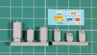 EUREKA XXL[E-053]1/35 ジオラマ素材 化学薬品用プラスチック容器セット(デカール付)