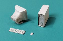 画像3: EUREKA XXL[E-060]1/35 ジオラマ素材 デスクトップパソコンセット(デカール付)