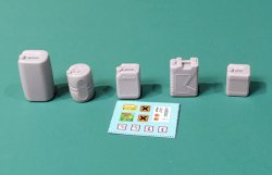 画像2: EUREKA XXL[E-066]1/35 現用 ジオラマ素材 化学薬品用貯蔵容器＃1セット(デカール付)