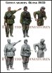画像2: エボリューション[EM-35228]1/35 ドイツ擲弾兵&戦車指揮官 最後の打合せ クルスク1943(3体セット) (2)