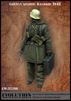 画像2: エボリューション[EM-35206]1/35 WWII  ドイツ陸軍兵士 グレネードケースを運ぶ歩兵 ハリコフ冬1943