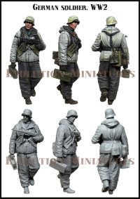 エボリューション[EM-35207]1/35 WWII  ドイツ陸軍兵士 予備弾薬箱を持つ歩兵 ハリコフ冬1943