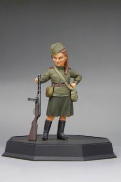 画像3: ファインモールド[FT04]1/12? スケール WWII ソビエト陸軍女性兵士 ターニャ伍長&シュパーギンPPSh1941サブマシンガン