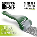グリーンスタッフワールド[GSW-10496]ハンドル付ローリングピン 敷石舗装[1/35〜1/32]