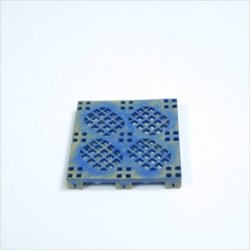 画像2: HDMODELS[HDM35070]1/35　plastic pallets type 2 3pcs