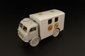 画像1: Hauler[HLS48015]1/48WWII独 タトラT805トラック(救急車型) フルキット (1)