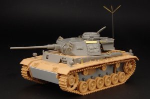 画像1: Hauler[HLX48178]1/48WWII独 III号戦車K型(指揮型)改造セット(タミヤ用) (1)