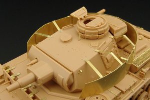 画像1: Hauler[HLX48200]1/48WWII独 III号戦車 砲塔シュルツェンセット(タミヤ用) (1)