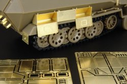 画像2: Hauler[HLX48279]1/48WWII独  Sd.Kfz.251/1 Ausf.C 雑具箱セット(AFVクラブ用)