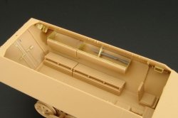 画像2: Hauler[HLX48296]1/48WWII独 Sd.Kfz.251/1 Ausf.D インテリアセット(タミヤ用)