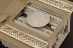 画像3: Hauler[HLX48351]1/48WWII露 SU-152 エンジンセット(ブロンコ用)