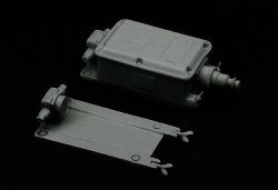画像2: 1120[Z-14]1/35 ドイツ無線機 Fu2/Fu15(受信機セット)