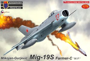 画像1: KPモデル[KPM0187]1/72 ＭｉＧ－１９ＳファーマーＣ「ワルシャワ条約加盟国」 (1)