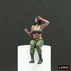 画像4: LIANG MODEL[LIANG-F005]1/35 タンクガール