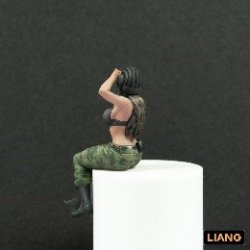 画像6: LIANG MODEL[LIANG-F005]1/35 タンクガール