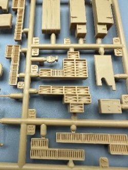 画像3: ランモモデル[LANMM-35006]1/35 イタリア軍 アウトブリンダ AB40 装甲偵察車