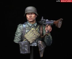 画像2: ライフミニチュア[LM-B028]1/10 胸像 WWII ドイツ国防軍 MG34機関銃手 フランス1940