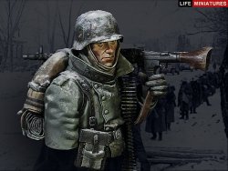 画像2: ライフミニチュア[LM-B018] 1/10 冬将軍に晒される独軍MG34射撃手 モスクワ郊外1941年