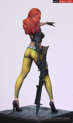 画像5: ライフミニチュア[LM-FUS001]1/20 悪しき血統 人造右腕の女暗殺者