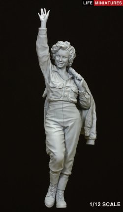 画像16: ライフミニチュア[LM-12001]1/12 120個限定生産 永遠のセックスシンボル マリリン・モンロー 韓国慰問ツアー1954