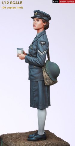 画像4: ライフミニチュア[LM-12003]1/12  WWII イギリス空軍WAAF(婦人補助空軍) 副班長 1940-1941年