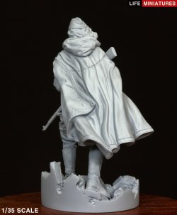 画像5: ライフミニチュア[LM-35002]1/35 WWII 露/ソ ソビエト赤軍女性スナイパー 全身像