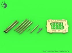 画像1: MASTER[AM-72-122]Curtiss P-40 B/C - US version - Browning .30 cal and US type Pitot Tube